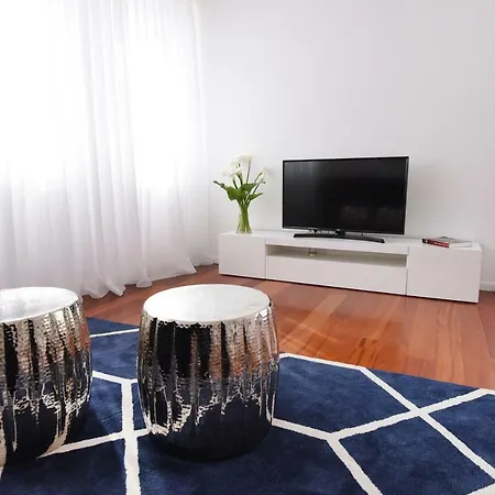 Апартаменти Penthouse Niko Задар